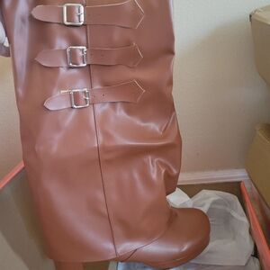 Ni hai brown boot size 11.5 woman's.
